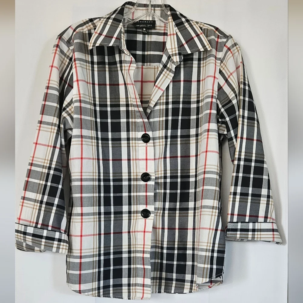 Foxcroft Wrinkle Free Plaid women's long‎ sleeve button down blouse size 8
